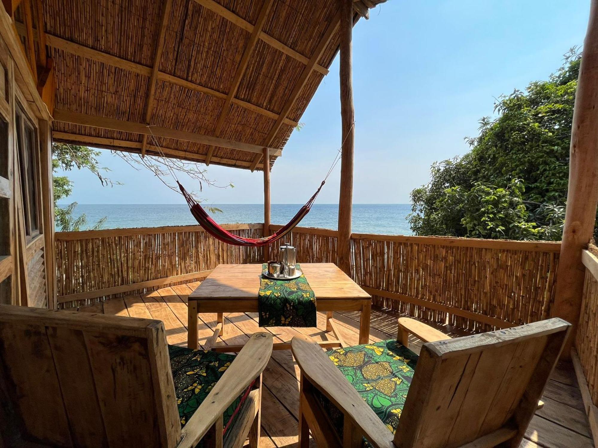 Butterfly Space- A Non-Profit Eco-Lodge Nkhata Bay Dış mekan fotoğraf